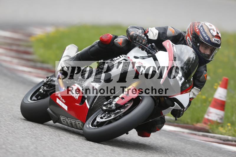 /37 28.07.2025 Dunlop Ride und Test Day ADR/Trackday Erfahren gelb Trackday schnell  rot/21